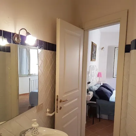 Chiocciola House קסטלמולה